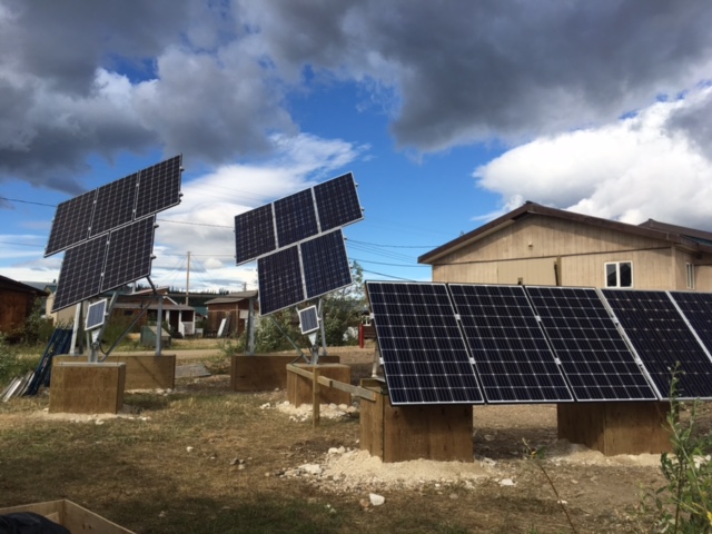 Thompson, Sara. Old Crow, Yukon. Site visit with Northern Energy Innovation Team. July 24, 2017.